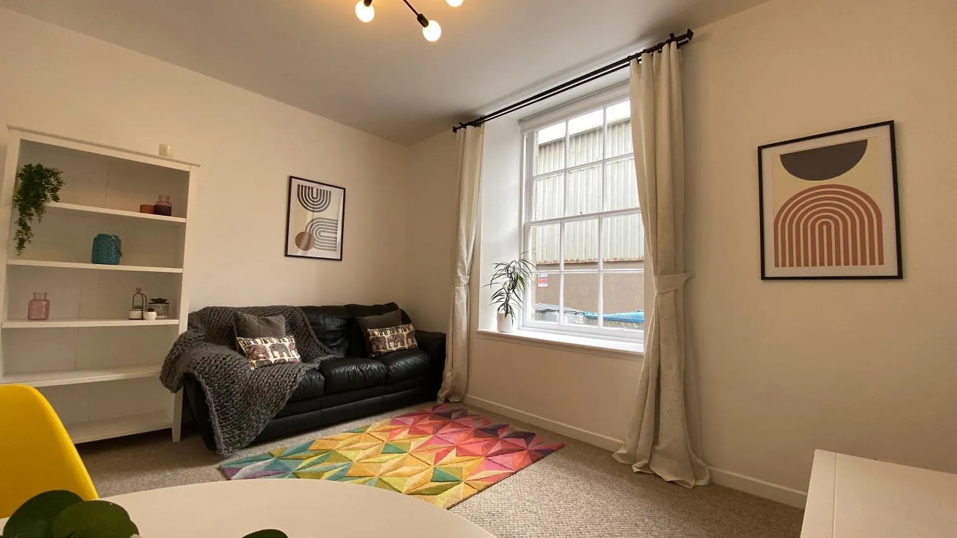 Quay Apartment With Parking Aberdeen